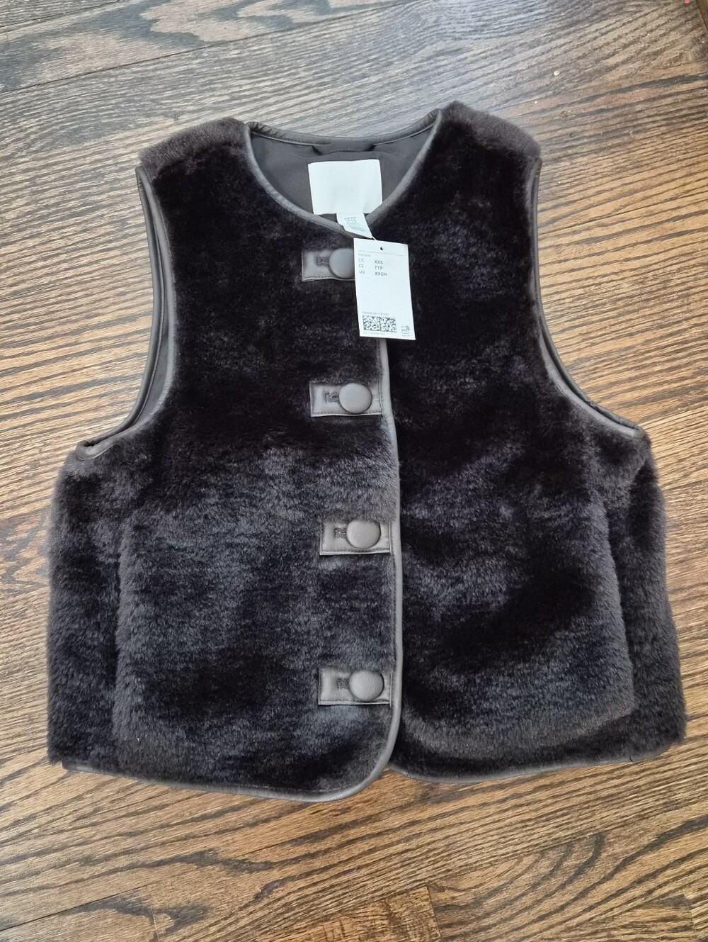 H&M Black Faux Fur Vest - Size XXS